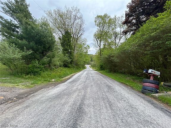 4th image of 6604 Mapleton St SE