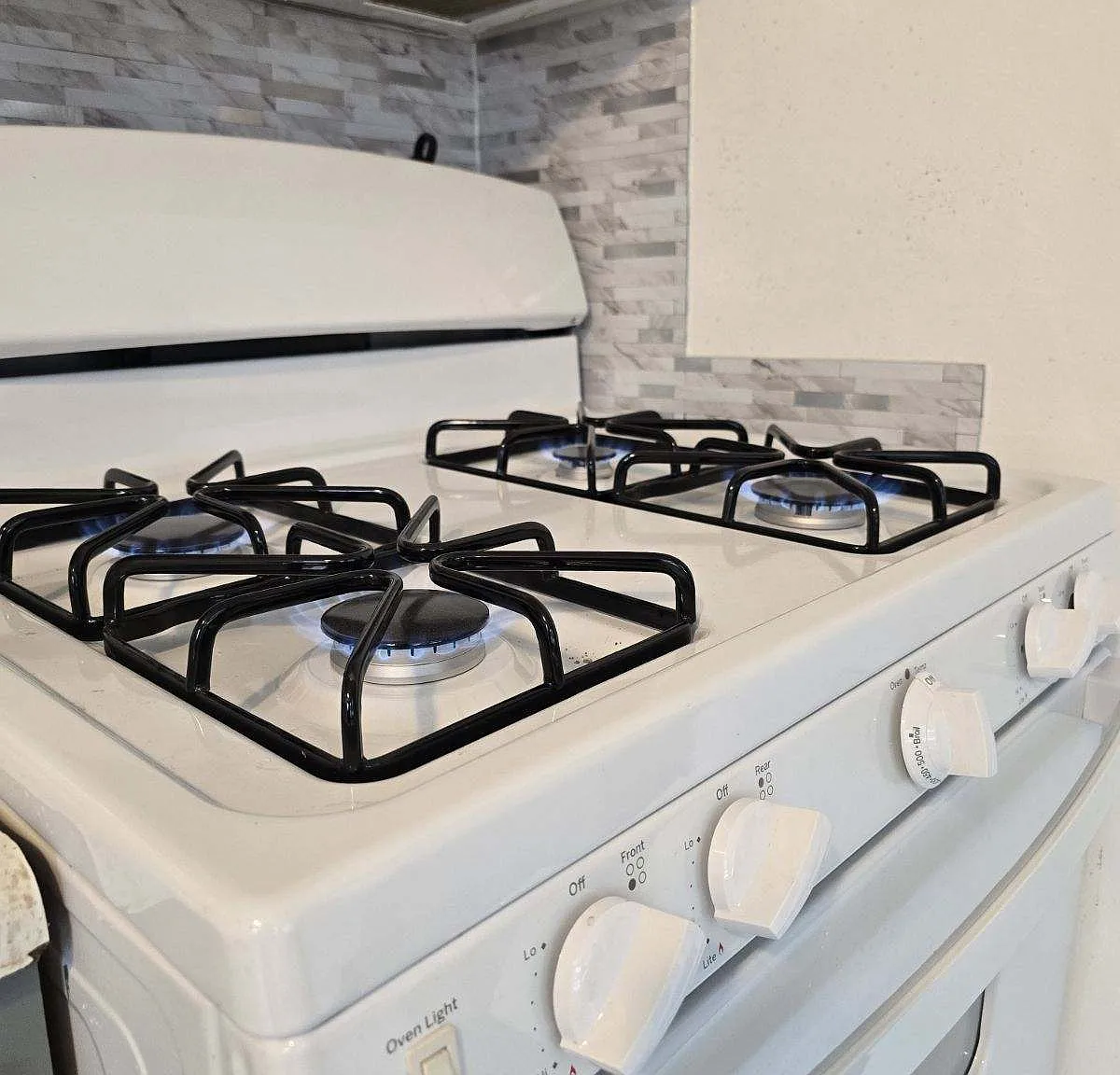 1 bed, $1,800 — Photo 4