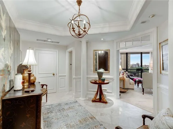 2660 Peachtree Rd NW APT 10H, Atlanta, GA 30305