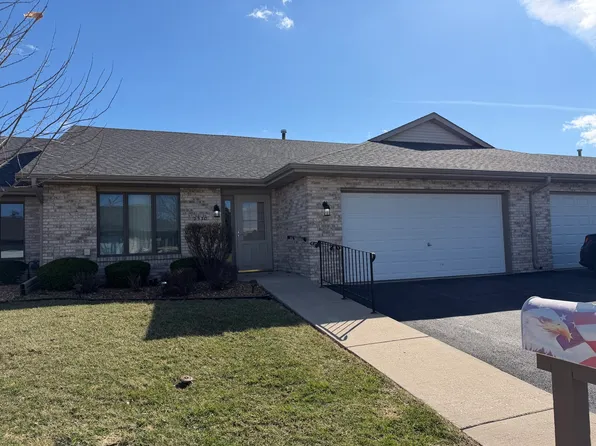 2530 Par Four Ct #C, Joliet, IL 60436