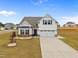 442 Winding Creek Dr, Lillington, NC 27546
