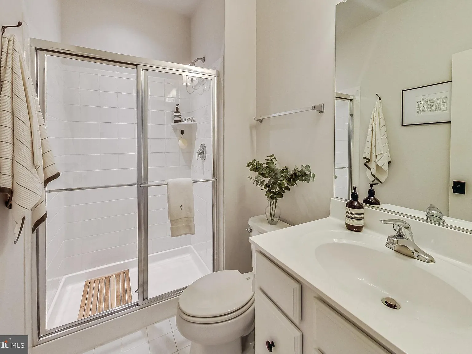 Potomac Overlook Condo — Photo 4