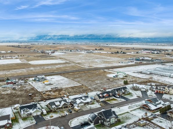 1147 Mackinaw Loop, Somers, MT 59932