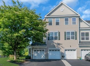 121 Swing Bridge Ln, South Bound Brook, NJ 08880