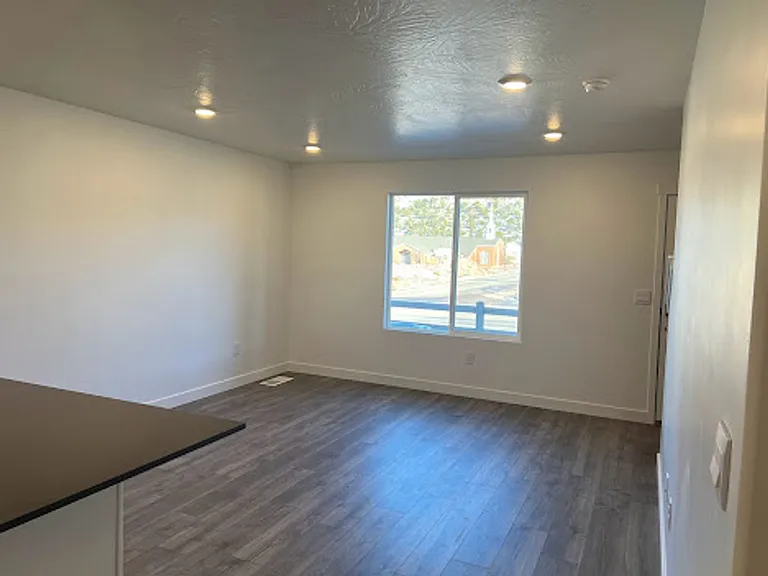 465 S May Dr #1002 — Photo 11