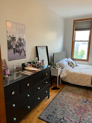 Rented by The Agency | media 14