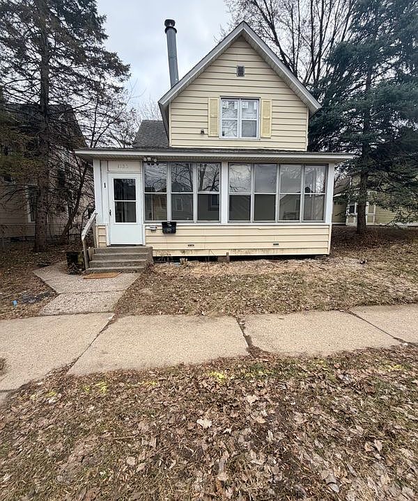 1st image of 1030 Reaney Ave
