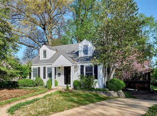 123 Holly Dr, Saint Louis, MO 63119