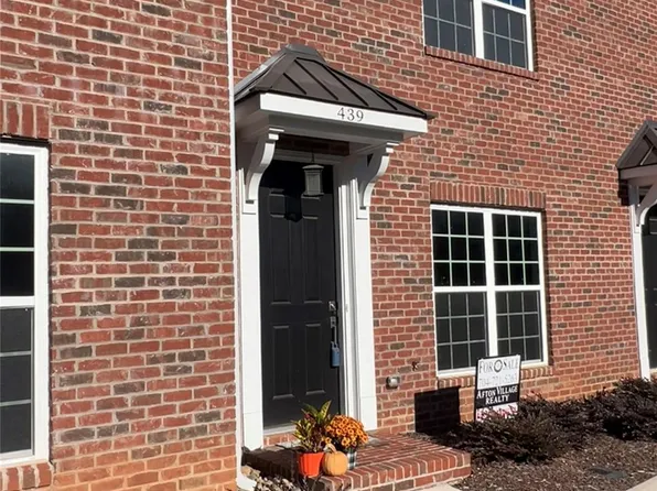 439 Beacon St NW, Concord, NC 28027