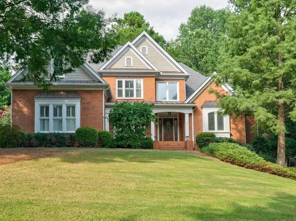 1710 Sugarloaf Club Dr, Duluth, GA 30097