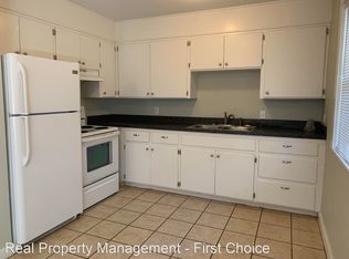15 W Martin Luther King Jr Blvd #5, Fayetteville, AR 72701