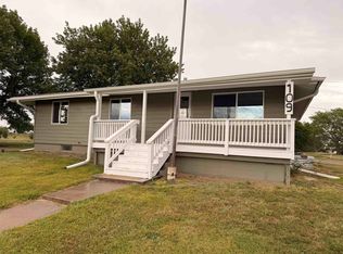 109 N Hillcrest St, Arnold, NE 69120