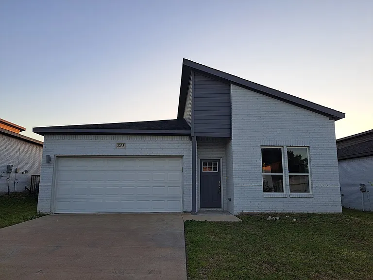 3235 Noor St — Photo 19
