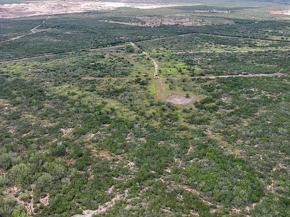 5th image of 50 Ranch Road