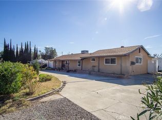1591 W Persimmon St, Rialto, CA 92377