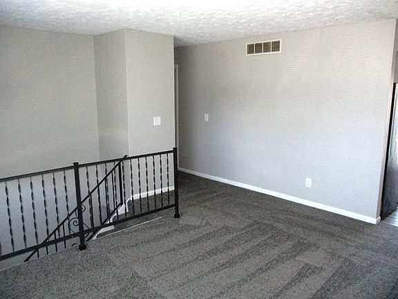 4th image of 1818 Jacobssen Dr