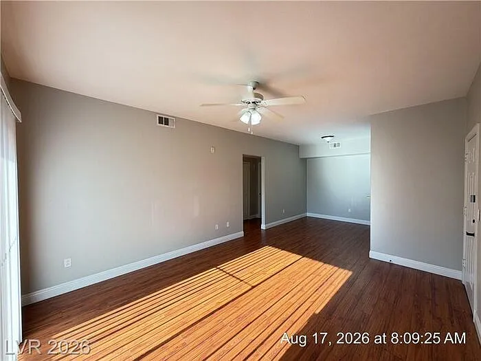 1 bed, 1.0 bath, 690 sqft, $1,195 — Photo 4