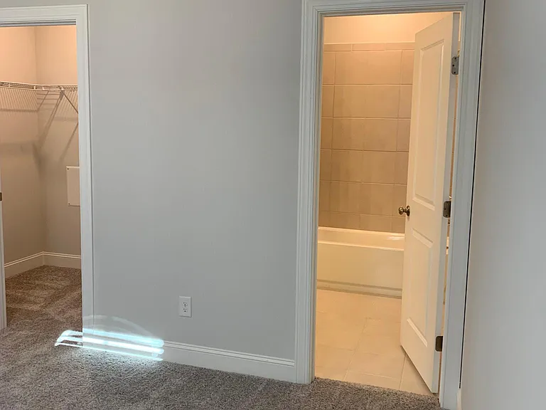 5025 Daisy Dr — Photo 8