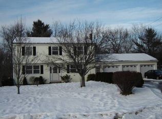 61 Highland Hts, Winthrop, ME 04364