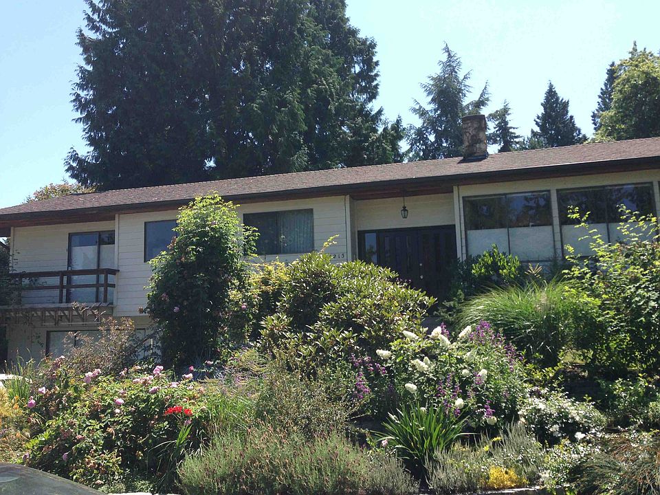 2nd image of 4215 NE 89th St