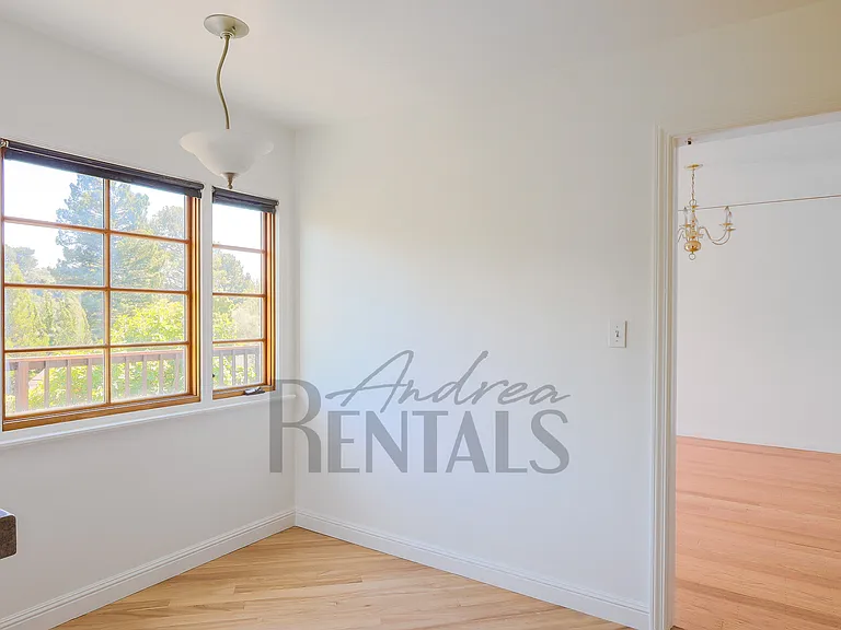 5555 Harbord Dr — Photo 16