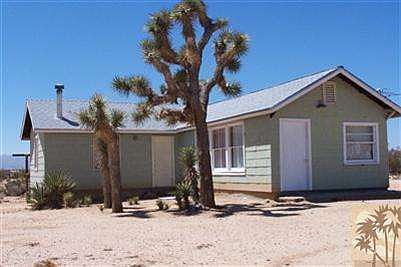 1st image of 59524 Breezy Ln