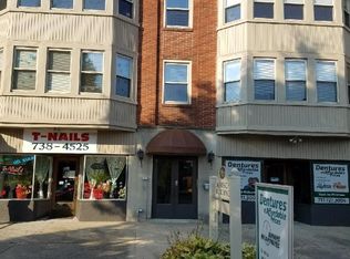 39 E Main St APT 9, Ephrata, PA 17522