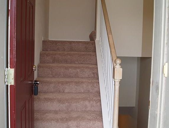 3rd image of 29274 Glen Oaks Blvd W #1
