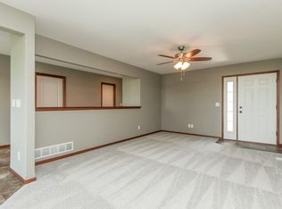 3707 English Glen Ave, Marion, IA 52302