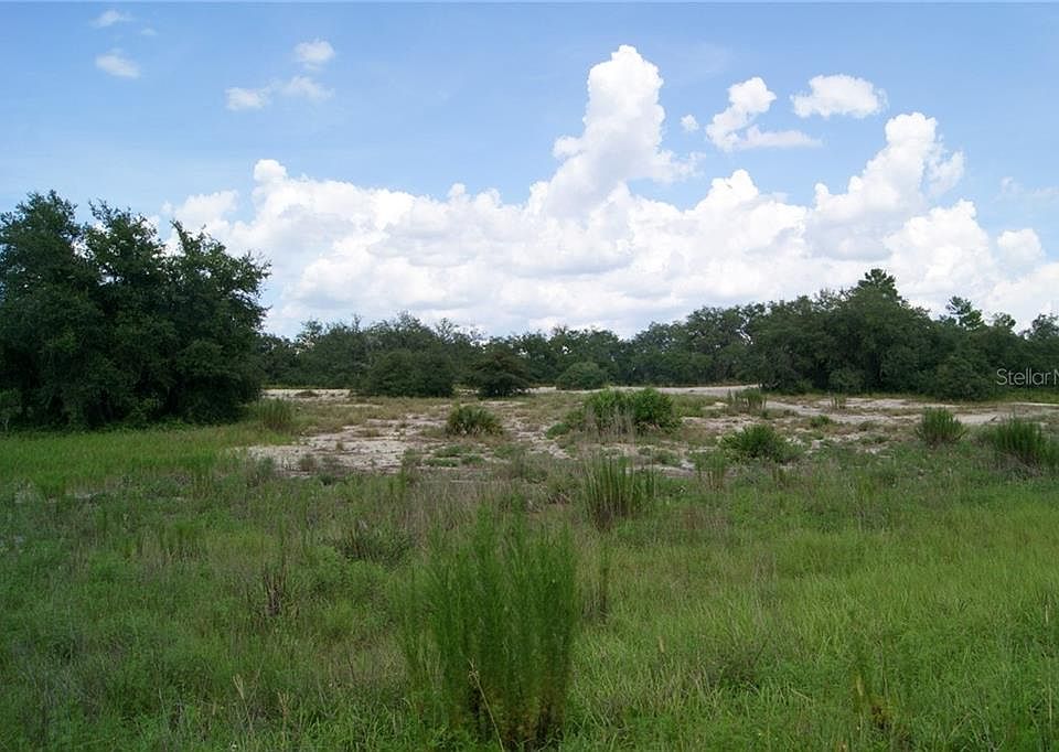 2nd image of 1943 Old Grove Trl