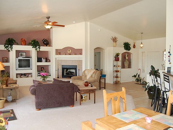 Great Room Floor Plan with Built In Entertainment Center 