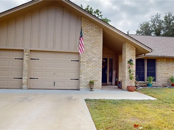 113 Bowling Green Dr, Victoria, TX 77904