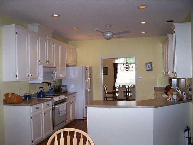 2nd image of 7670 Bedford Ct
