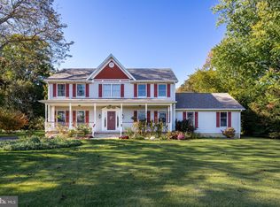 321 White Pine Rd, Columbus, NJ 08022