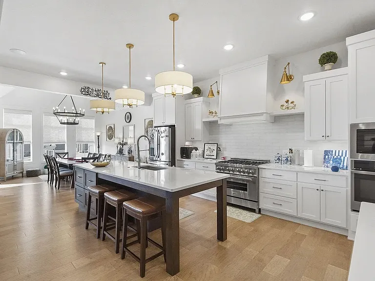 703 S Hickory Dr — Photo 14