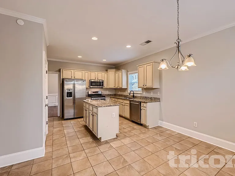 87 Thomas Place Dr — Photo 18