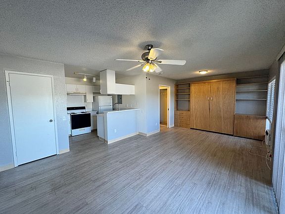 2nd image of 91-1280 Kaneana St #17E