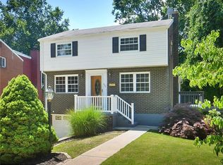 492 Lucia Dr, Pittsburgh, PA 15221