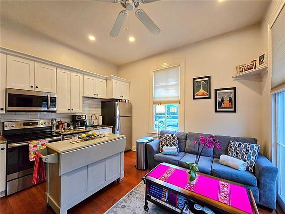 3rd image of 4936 Perrier St APT 1
