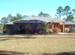 1154 Ten Lake Dr, Defuniak Springs, FL 32433