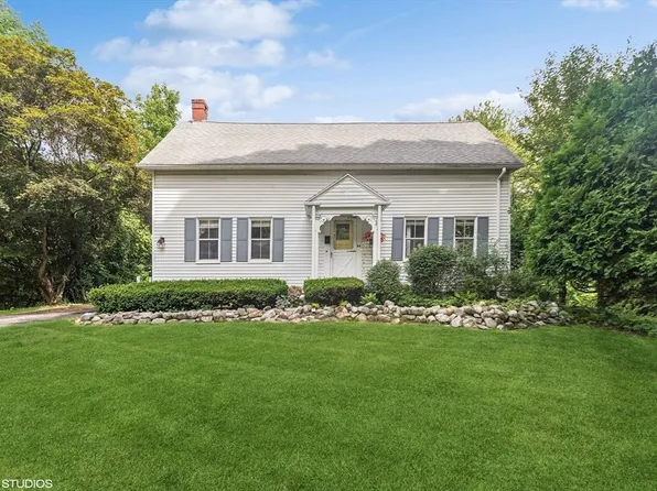 84 Elm St, North Easton, MA 02356