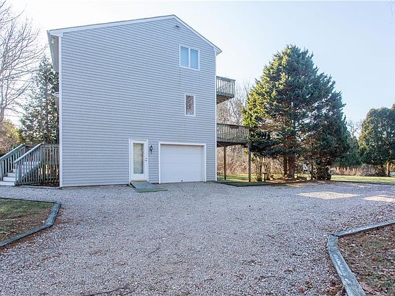 4th image of 130 Rosebriar Ave