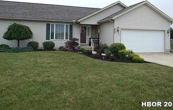 5th image of 820 Oak Park Dr