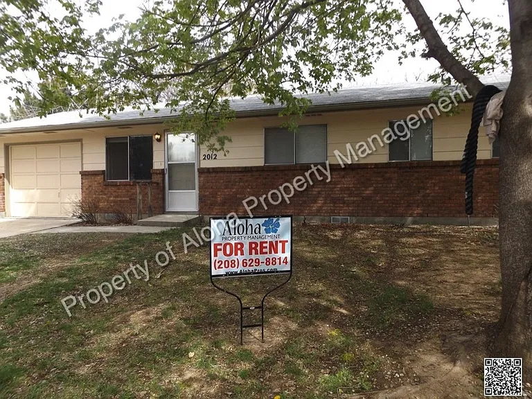 2012 N Hailey Ln — Photo 1