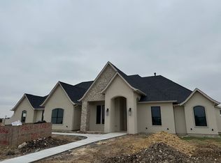 4420 Redbud Ln, Midlothian, TX 76065