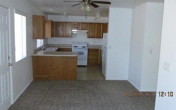 3rd image of 4617 N Spouse Cir