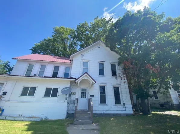 148 N Mechanic St, Carthage, NY 13619