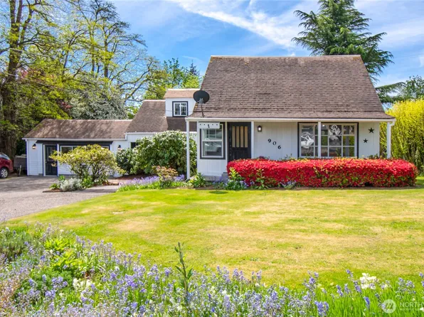 906 S Nevada Drive, Longview, WA 98632