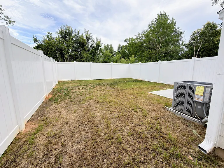 119 Cannon St — Photo 6