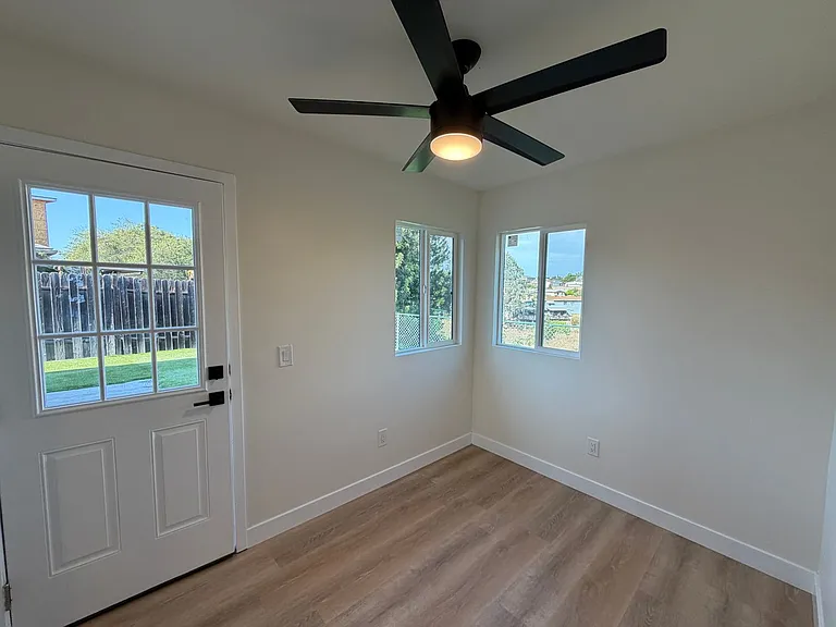 5165 Ewing St — Photo 14